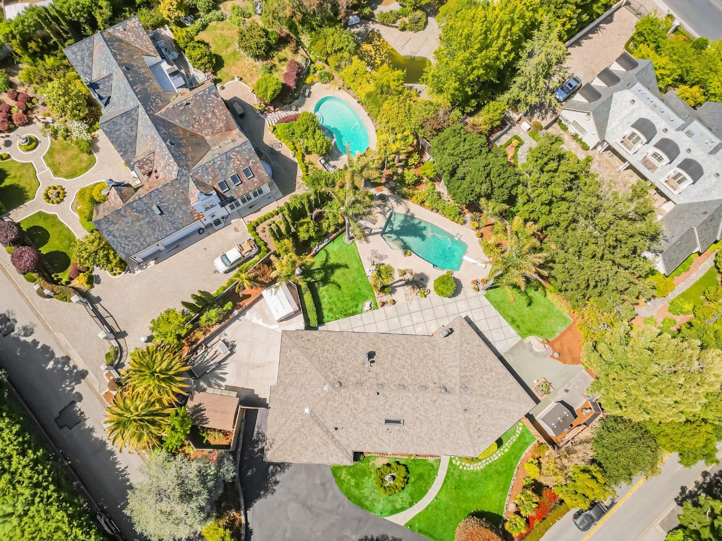 Detail Gallery Image 67 of 76 For 3780 Ralston Ave, Hillsborough,  CA 94010 - 4 Beds | 3 Baths