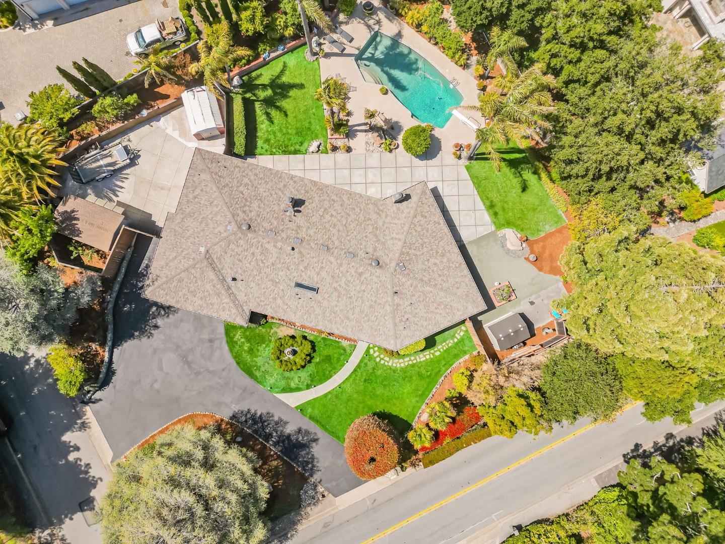 Detail Gallery Image 68 of 76 For 3780 Ralston Ave, Hillsborough,  CA 94010 - 4 Beds | 3 Baths