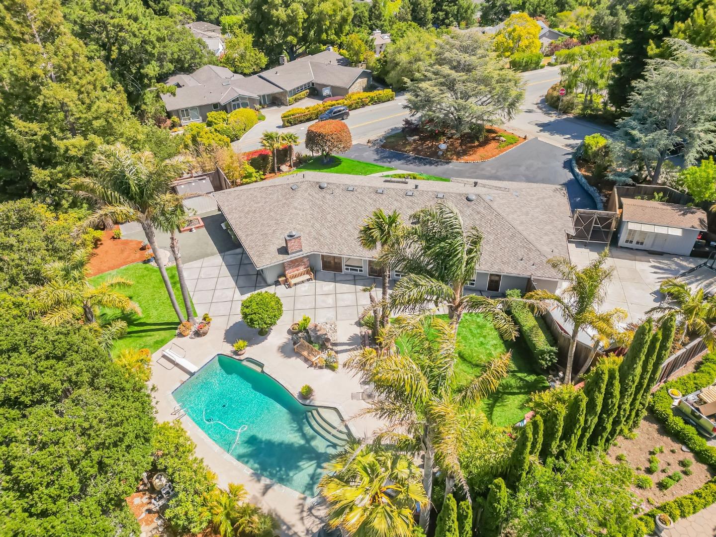 Detail Gallery Image 75 of 76 For 3780 Ralston Ave, Hillsborough,  CA 94010 - 4 Beds | 3 Baths