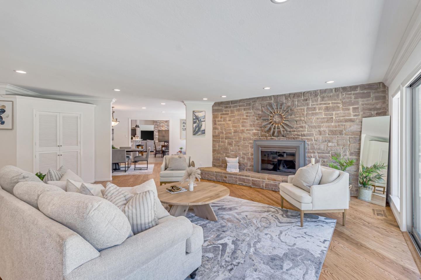 Detail Gallery Image 9 of 76 For 3780 Ralston Ave, Hillsborough,  CA 94010 - 4 Beds | 3 Baths