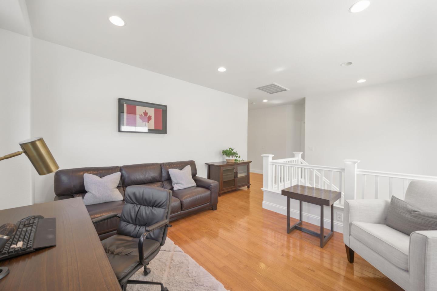 Detail Gallery Image 23 of 55 For 7128 Cerro Crest Dr, San Jose,  CA 95138 - 4 Beds | 2/1 Baths