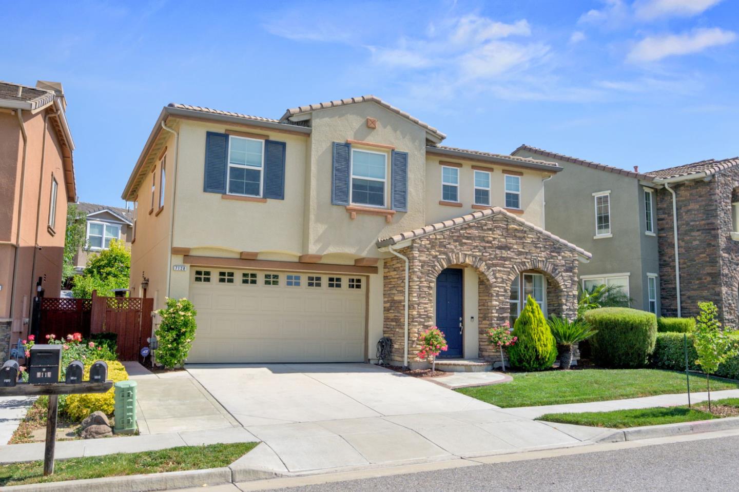 Detail Gallery Image 3 of 55 For 7128 Cerro Crest Dr, San Jose,  CA 95138 - 4 Beds | 2/1 Baths