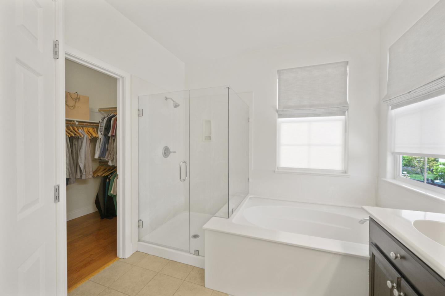 Detail Gallery Image 32 of 55 For 7128 Cerro Crest Dr, San Jose,  CA 95138 - 4 Beds | 2/1 Baths