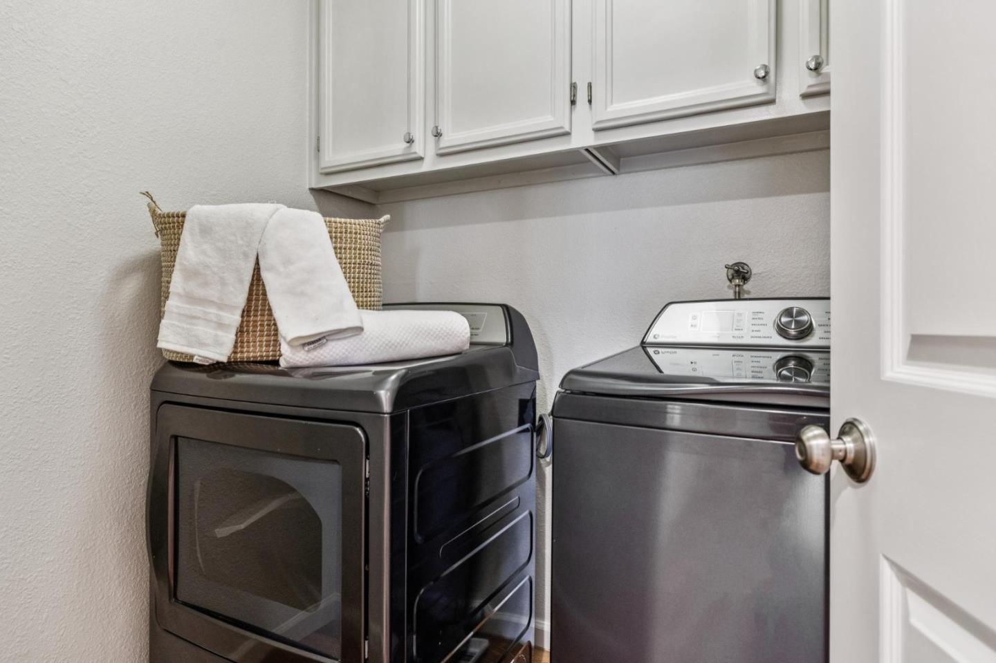 Detail Gallery Image 23 of 42 For 438 Portofino Dr #101,  San Carlos,  CA 94070 - 3 Beds | 2/1 Baths