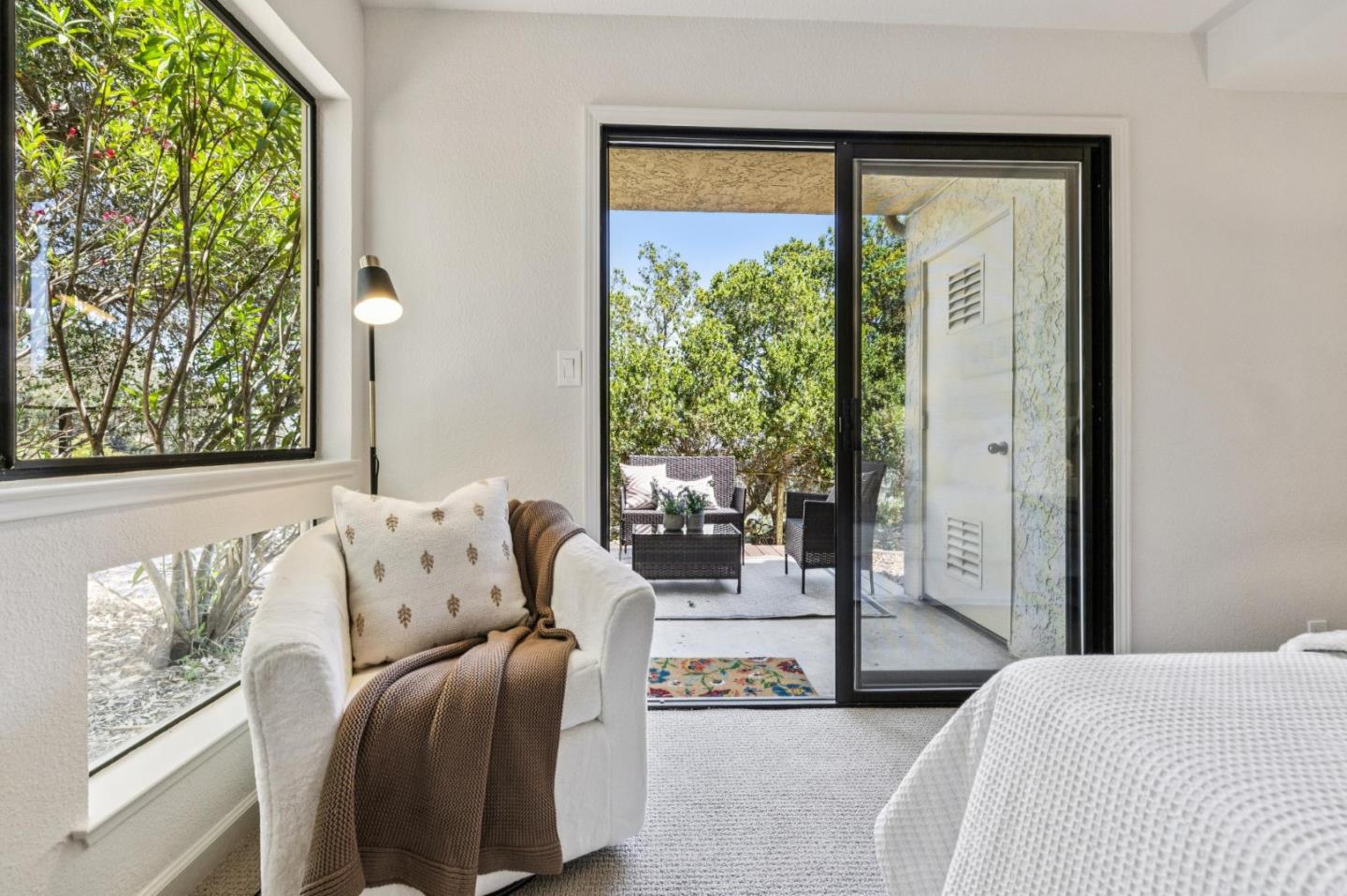 Detail Gallery Image 28 of 42 For 438 Portofino Dr #101,  San Carlos,  CA 94070 - 3 Beds | 2/1 Baths