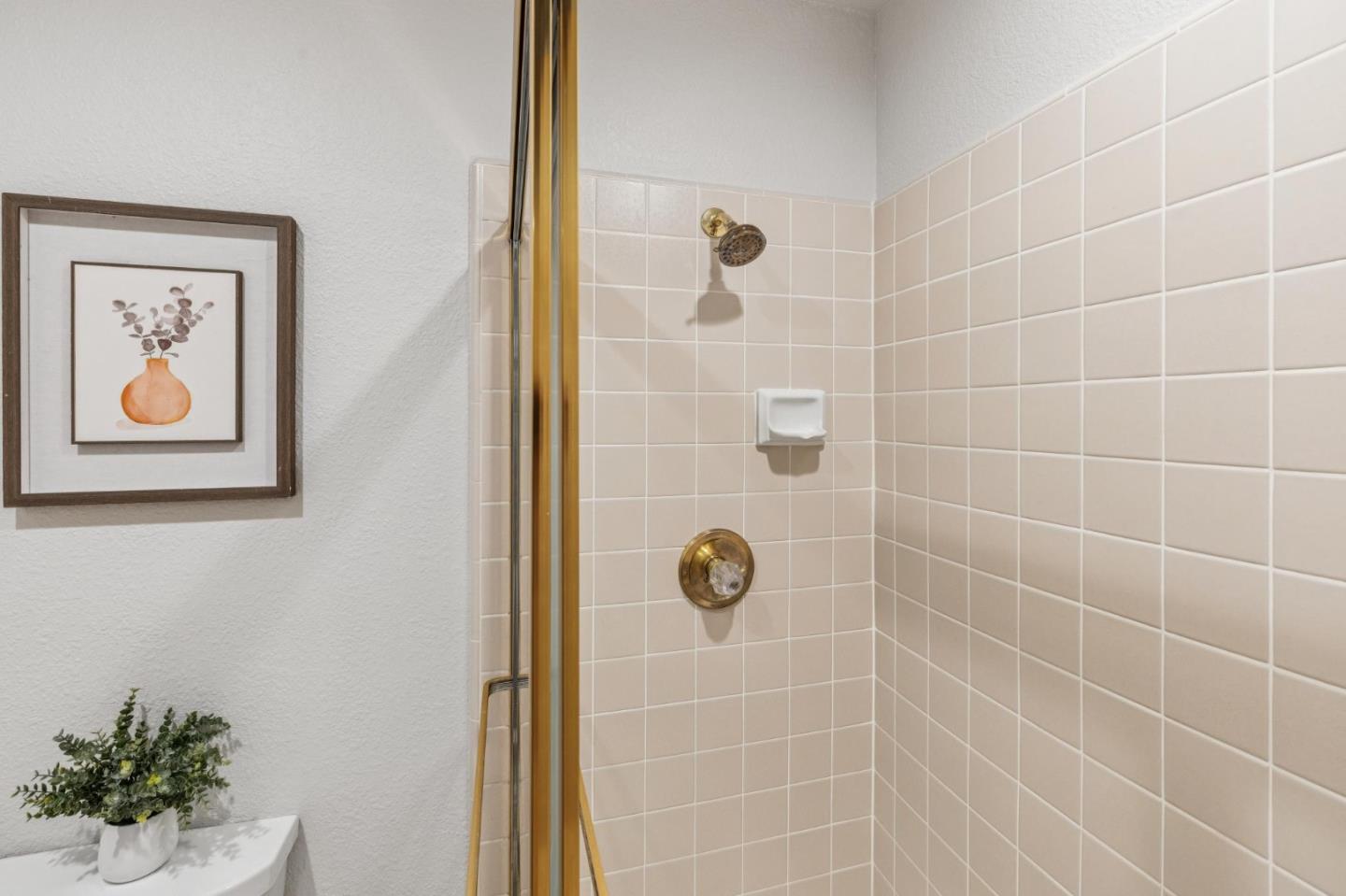 Detail Gallery Image 31 of 42 For 438 Portofino Dr #101,  San Carlos,  CA 94070 - 3 Beds | 2/1 Baths
