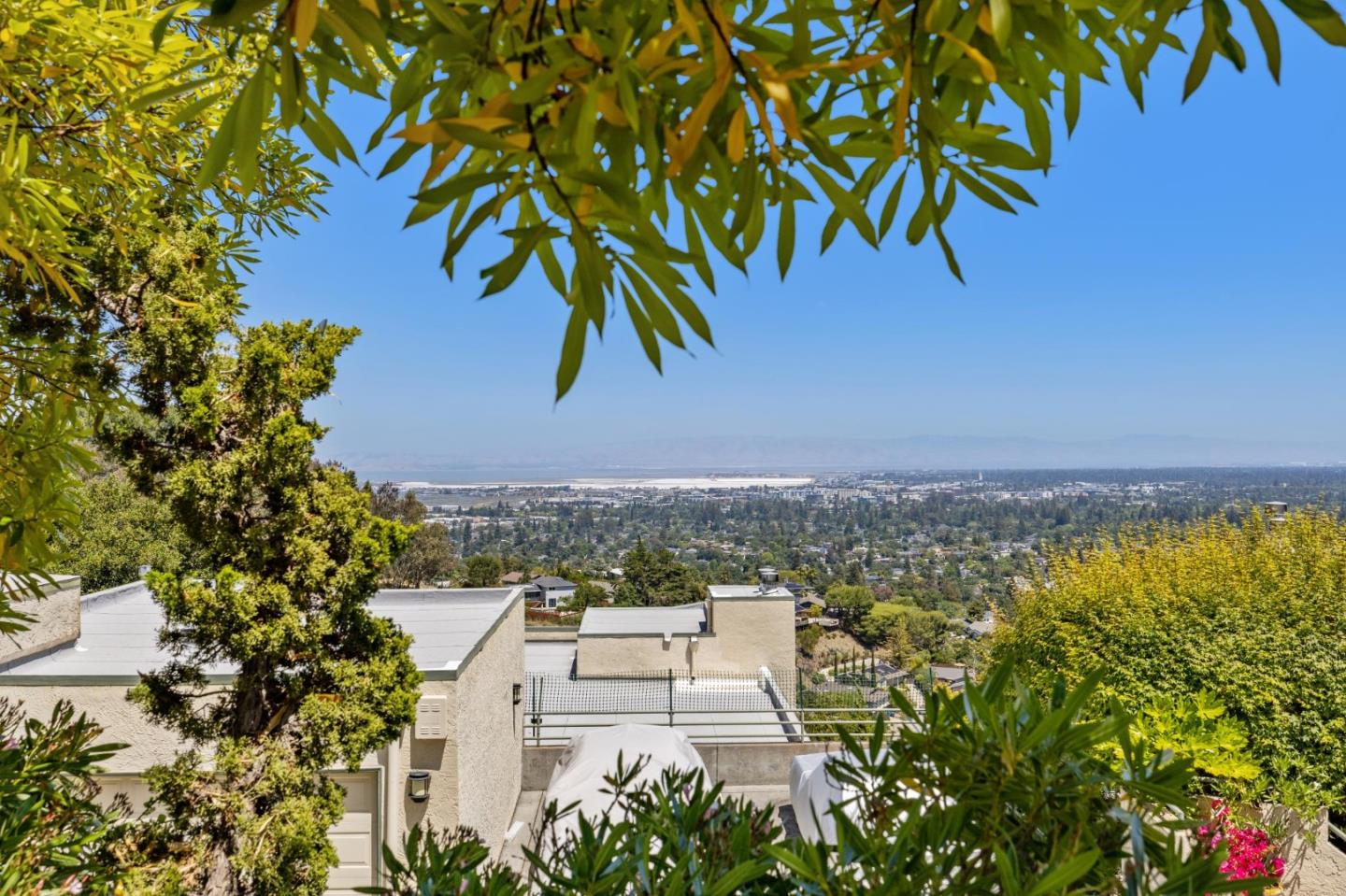Detail Gallery Image 40 of 42 For 438 Portofino Dr #101,  San Carlos,  CA 94070 - 3 Beds | 2/1 Baths