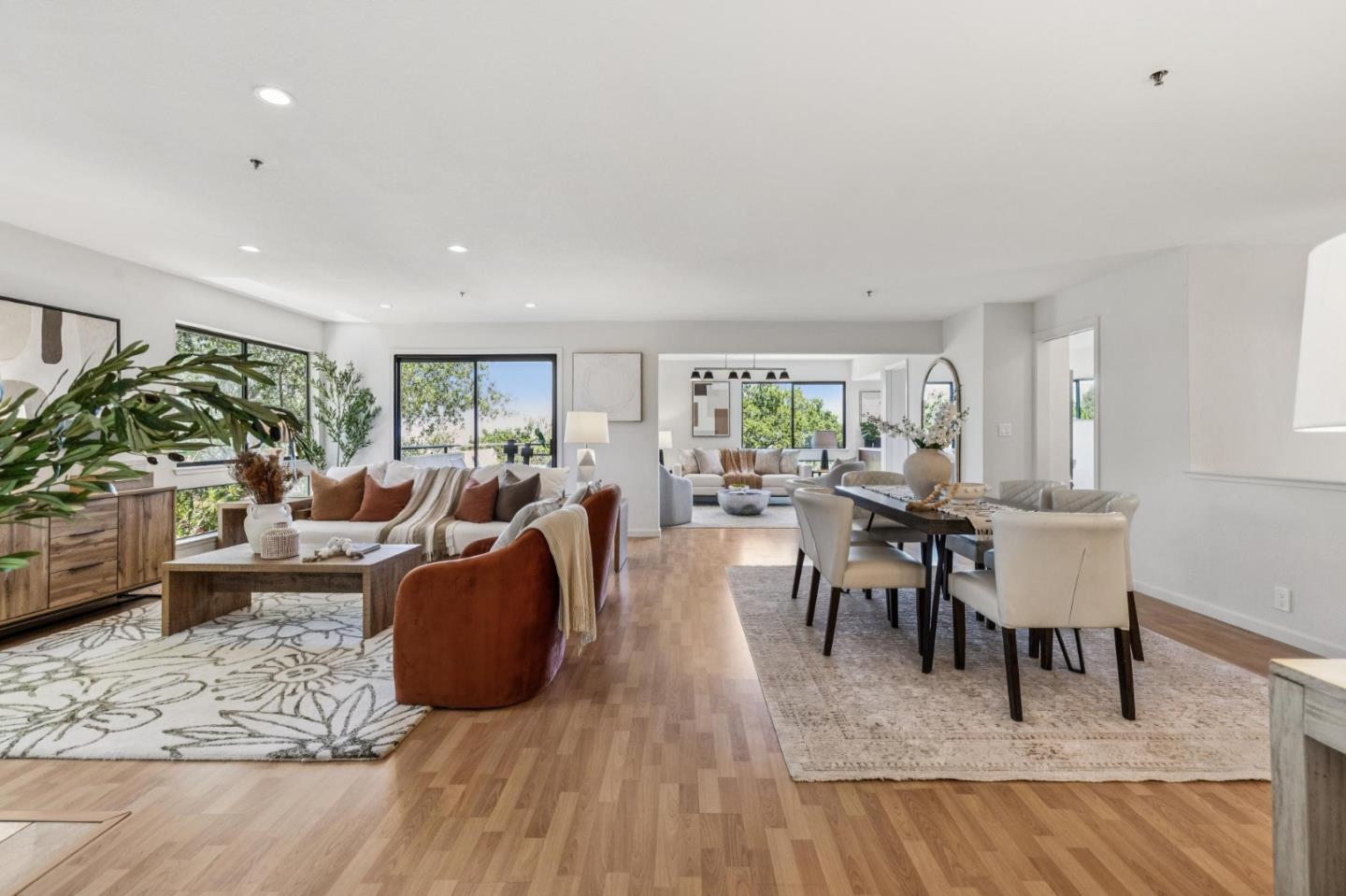 Detail Gallery Image 5 of 42 For 438 Portofino Dr #101,  San Carlos,  CA 94070 - 3 Beds | 2/1 Baths
