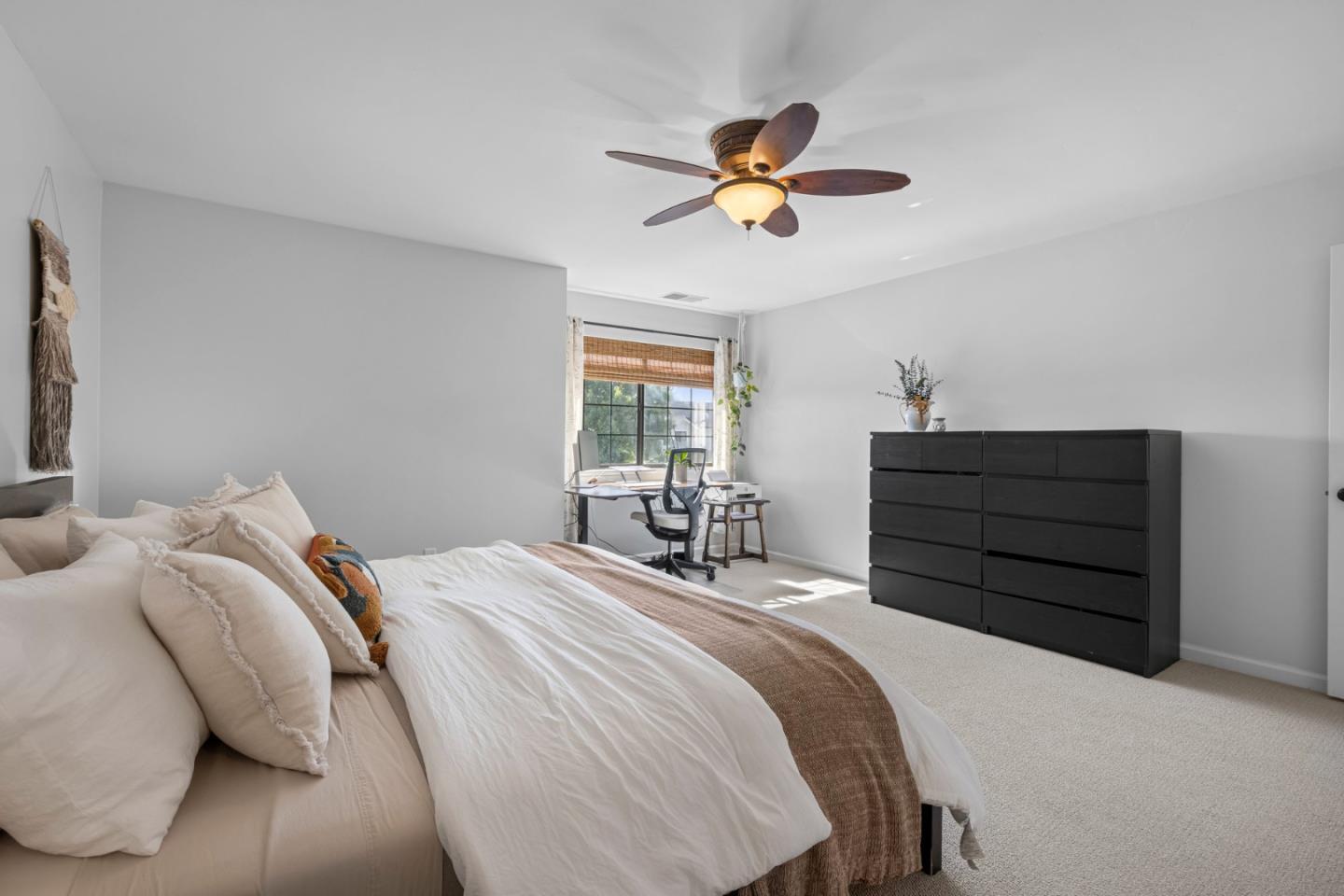 Detail Gallery Image 38 of 98 For 1851 Severinsen St, Hollister,  CA 95023 - 4 Beds | 2/1 Baths