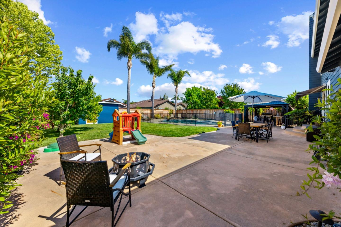 Detail Gallery Image 50 of 98 For 1851 Severinsen St, Hollister,  CA 95023 - 4 Beds | 2/1 Baths