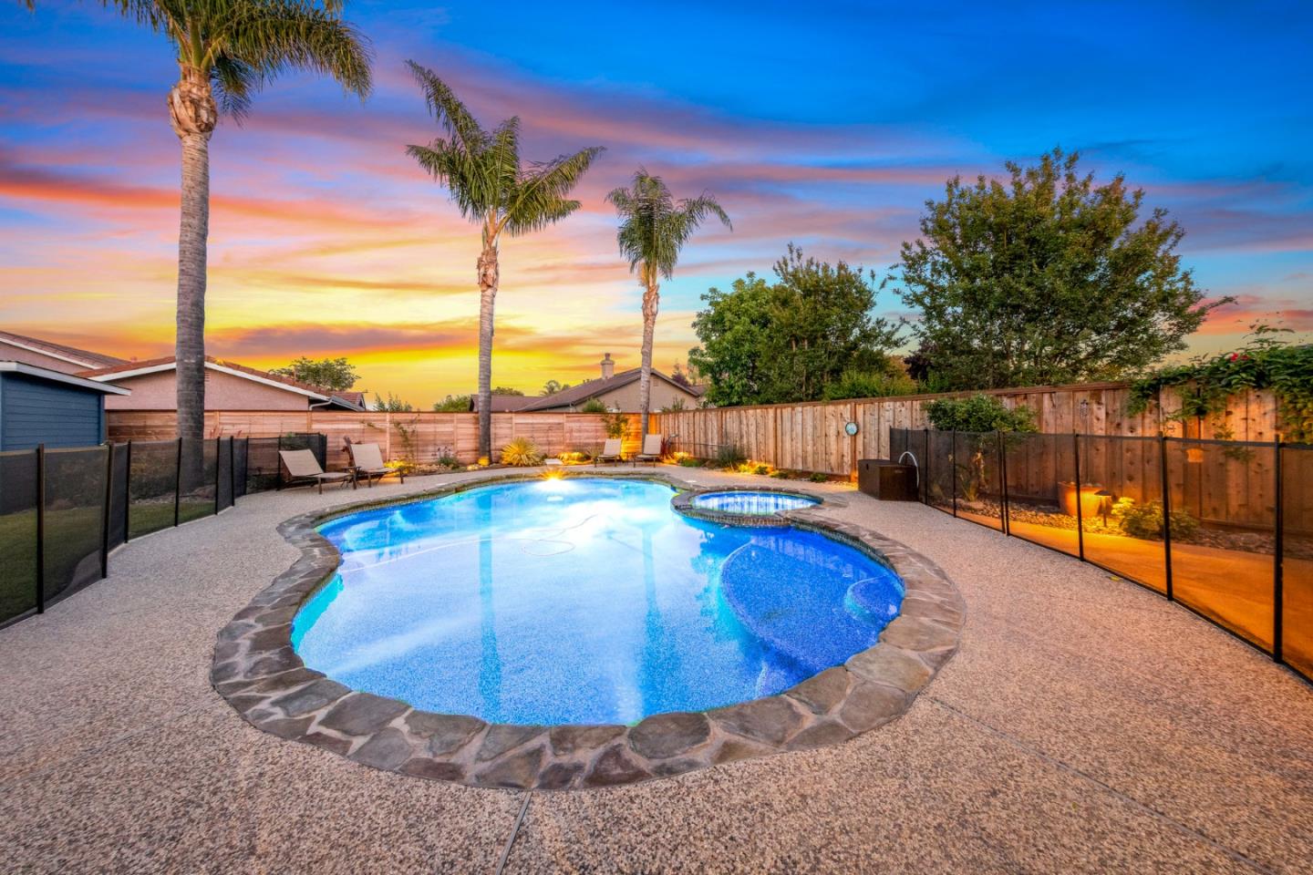 Detail Gallery Image 70 of 98 For 1851 Severinsen St, Hollister,  CA 95023 - 4 Beds | 2/1 Baths