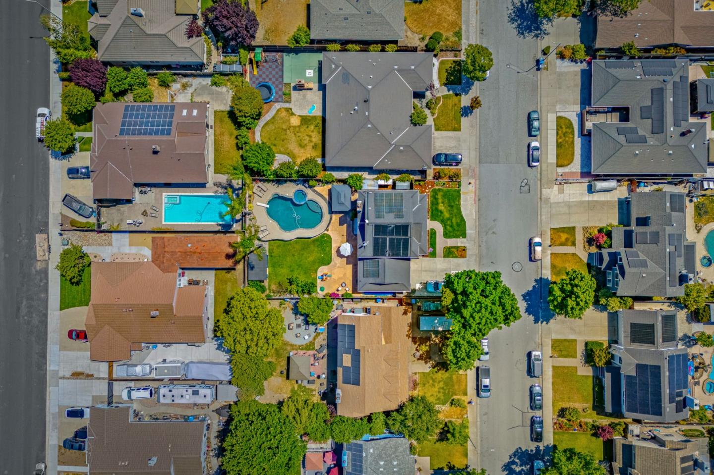Detail Gallery Image 76 of 98 For 1851 Severinsen St, Hollister,  CA 95023 - 4 Beds | 2/1 Baths