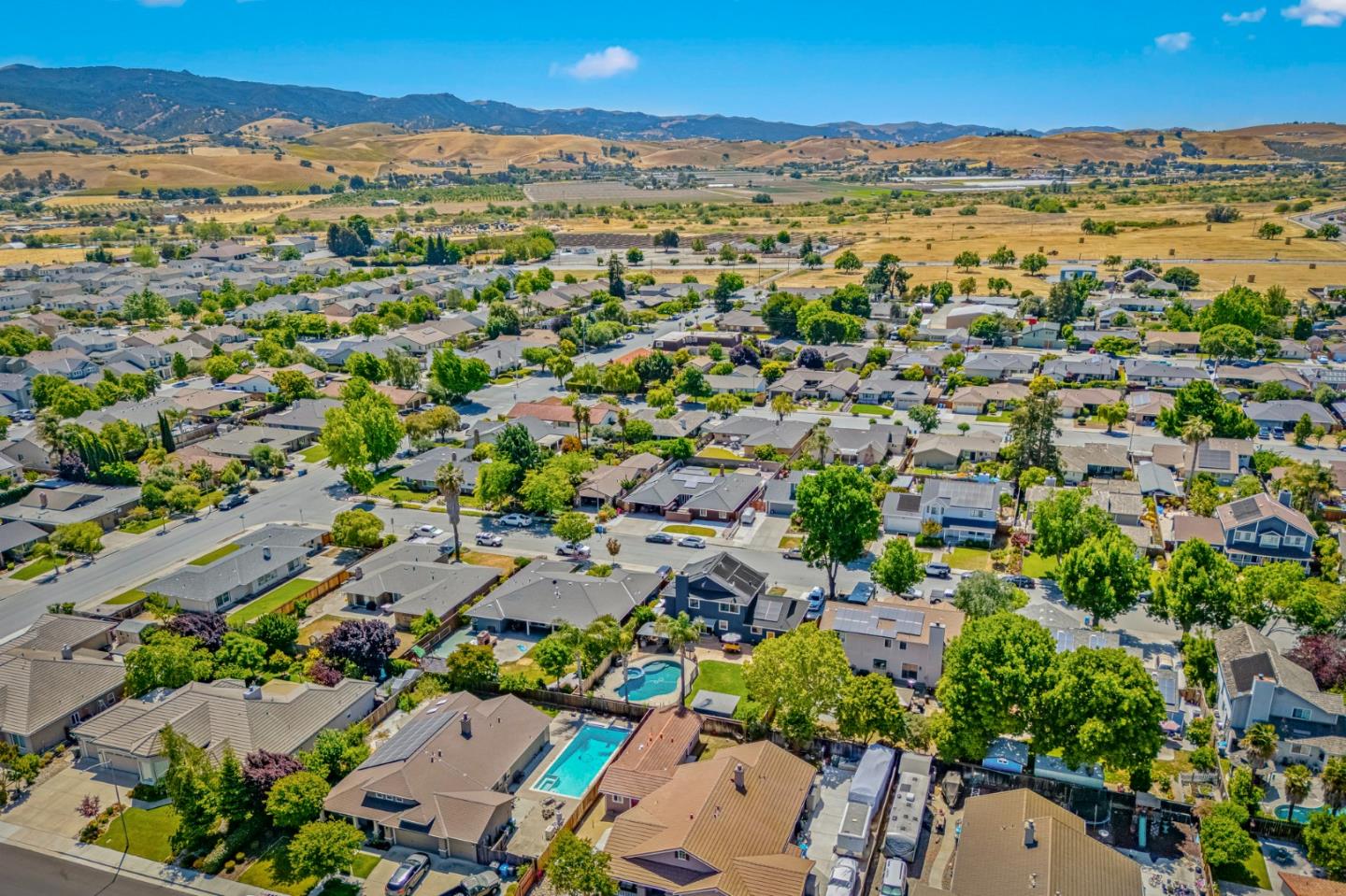 Detail Gallery Image 91 of 98 For 1851 Severinsen St, Hollister,  CA 95023 - 4 Beds | 2/1 Baths