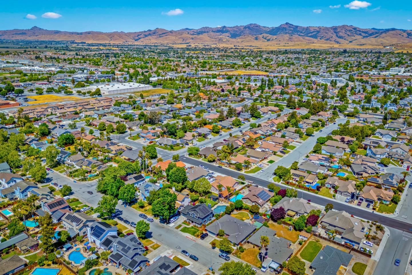 Detail Gallery Image 94 of 98 For 1851 Severinsen St, Hollister,  CA 95023 - 4 Beds | 2/1 Baths