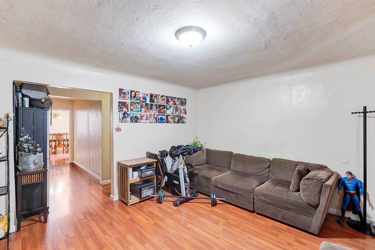 Detail Gallery Image 21 of 44 For 264 N 34th St, San Jose,  CA 95116 - 8 Beds | 4 Baths