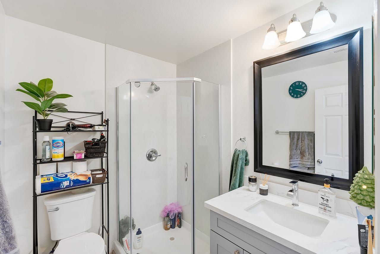 Detail Gallery Image 28 of 44 For 264 N 34th St, San Jose,  CA 95116 - 8 Beds | 4 Baths