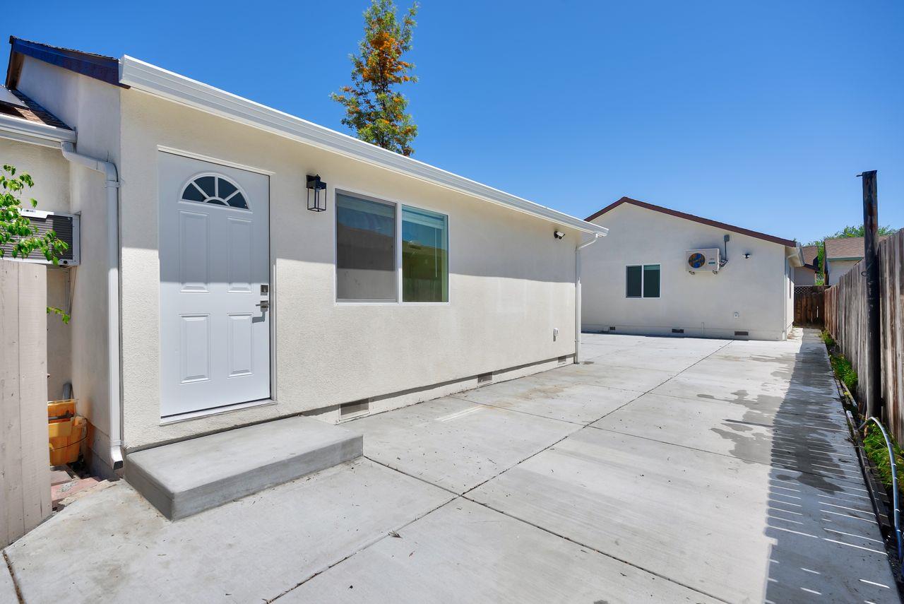 Detail Gallery Image 34 of 44 For 264 N 34th St, San Jose,  CA 95116 - 8 Beds | 4 Baths