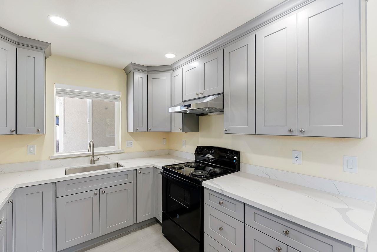 Detail Gallery Image 4 of 44 For 264 N 34th St, San Jose,  CA 95116 - 8 Beds | 4 Baths