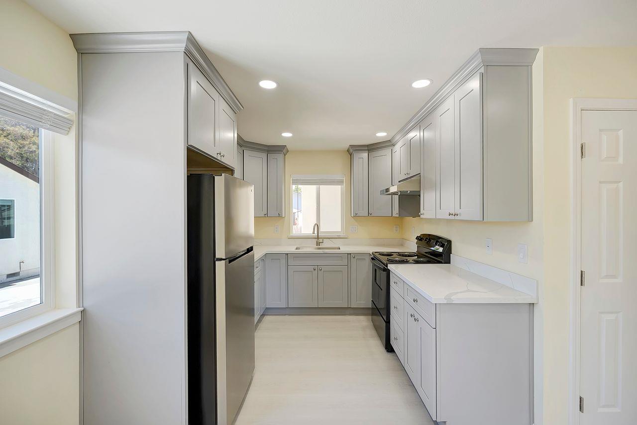 Detail Gallery Image 6 of 44 For 264 N 34th St, San Jose,  CA 95116 - 8 Beds | 4 Baths