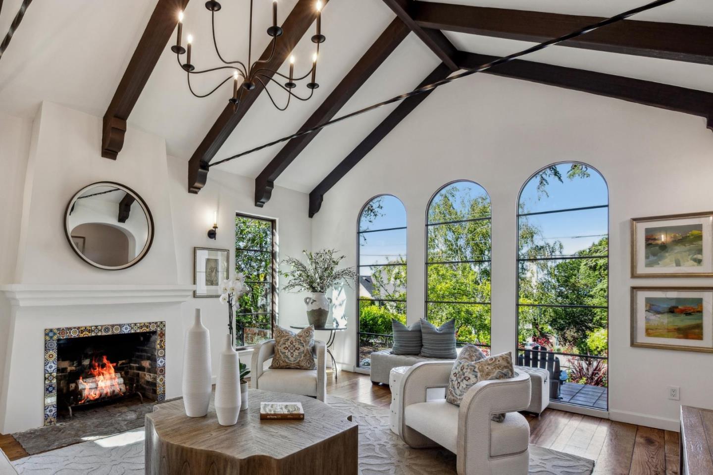 Detail Gallery Image 18 of 93 For 138 Valdeflores Dr, Burlingame,  CA 94010 - 4 Beds | 3/1 Baths