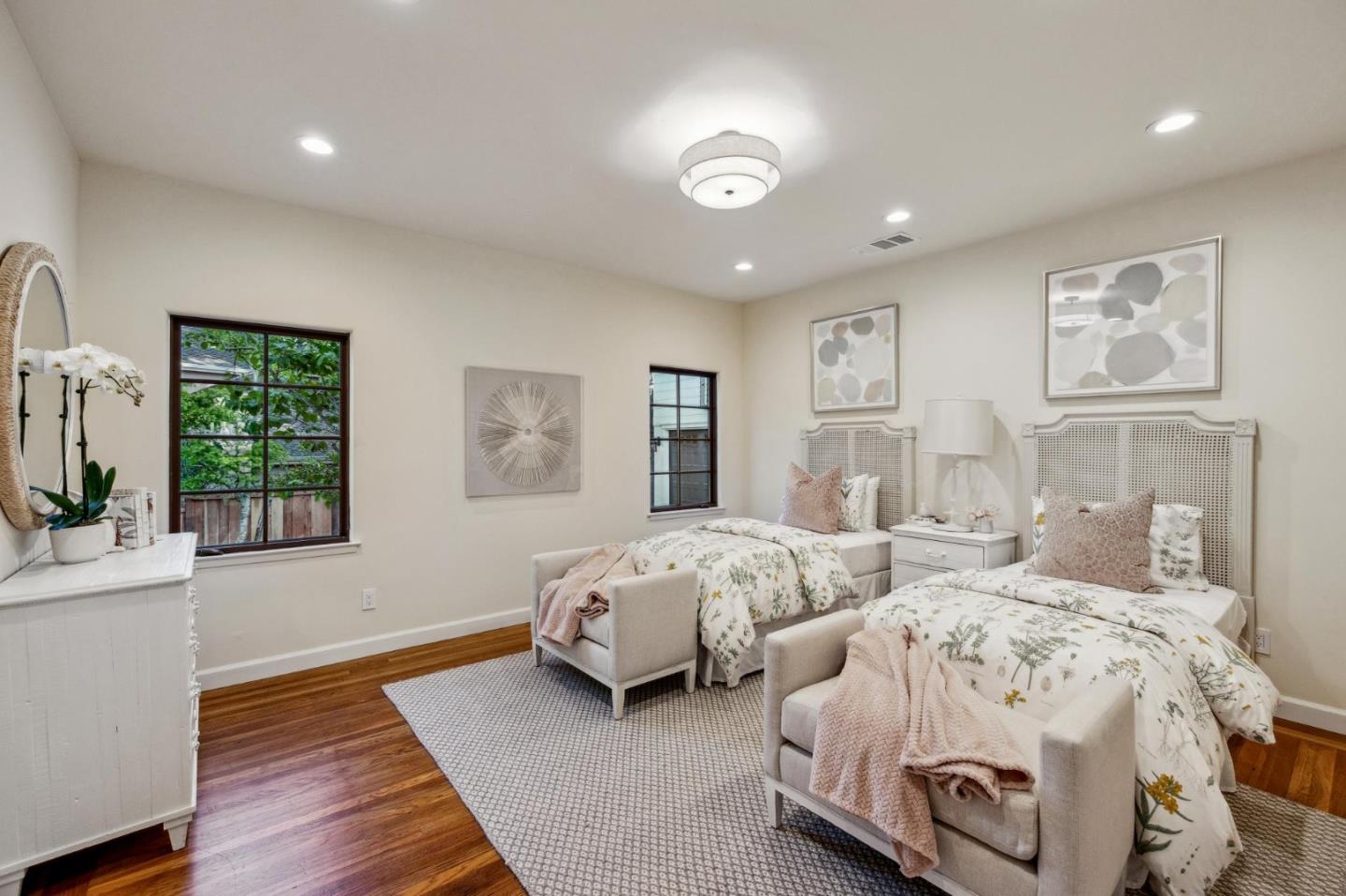 Detail Gallery Image 50 of 93 For 138 Valdeflores Dr, Burlingame,  CA 94010 - 4 Beds | 3/1 Baths