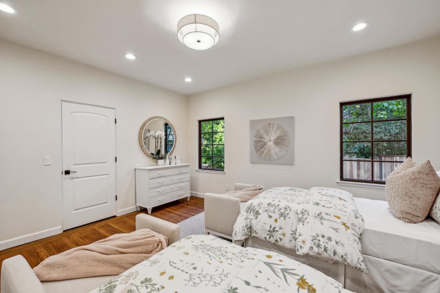 Detail Gallery Image 51 of 93 For 138 Valdeflores Dr, Burlingame,  CA 94010 - 4 Beds | 3/1 Baths