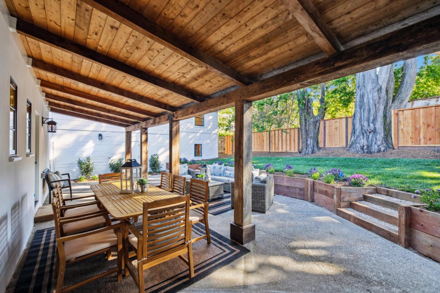 Detail Gallery Image 83 of 93 For 138 Valdeflores Dr, Burlingame,  CA 94010 - 4 Beds | 3/1 Baths