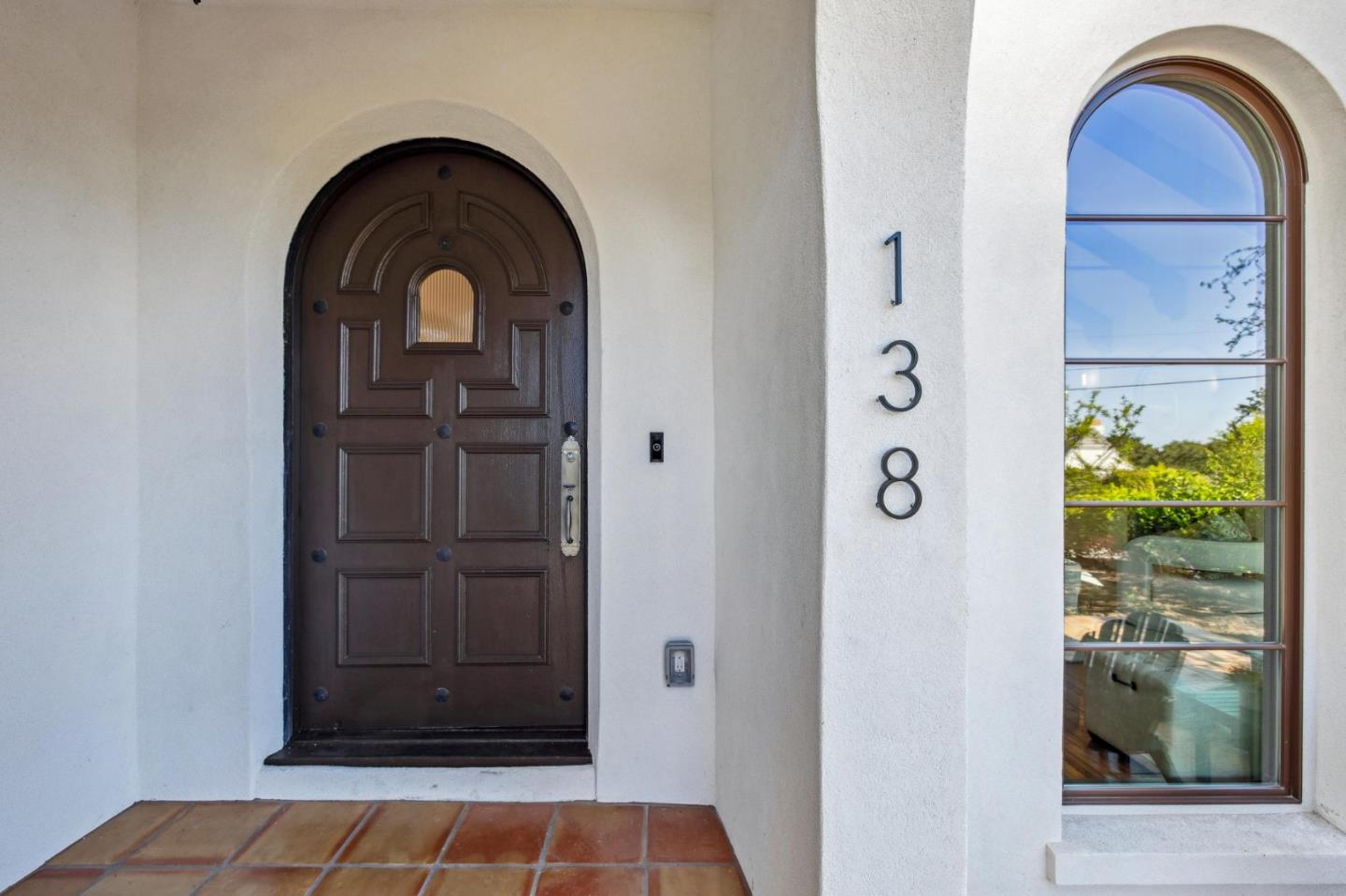 Detail Gallery Image 9 of 93 For 138 Valdeflores Dr, Burlingame,  CA 94010 - 4 Beds | 3/1 Baths