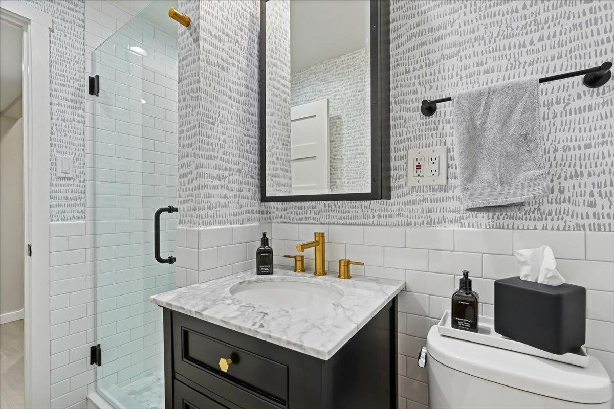 Detail Gallery Image 23 of 46 For 12960 Skyline Blvd, Woodside,  CA 94062 - 3 Beds | 2 Baths