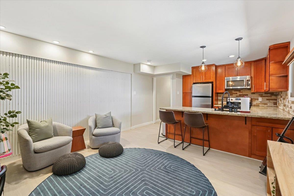Detail Gallery Image 31 of 46 For 12960 Skyline Blvd, Woodside,  CA 94062 - 3 Beds | 2 Baths