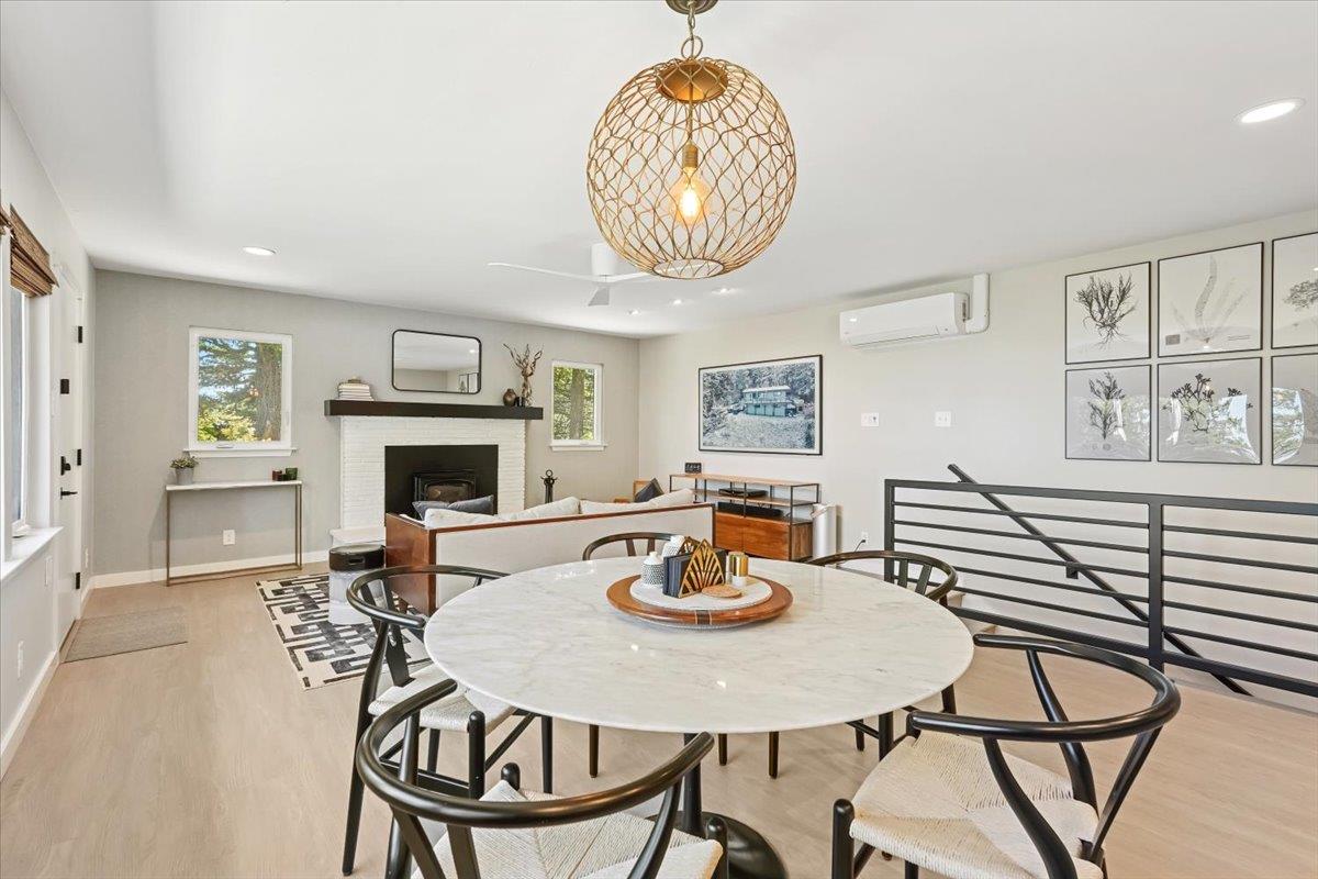 Detail Gallery Image 7 of 46 For 12960 Skyline Blvd, Woodside,  CA 94062 - 3 Beds | 2 Baths