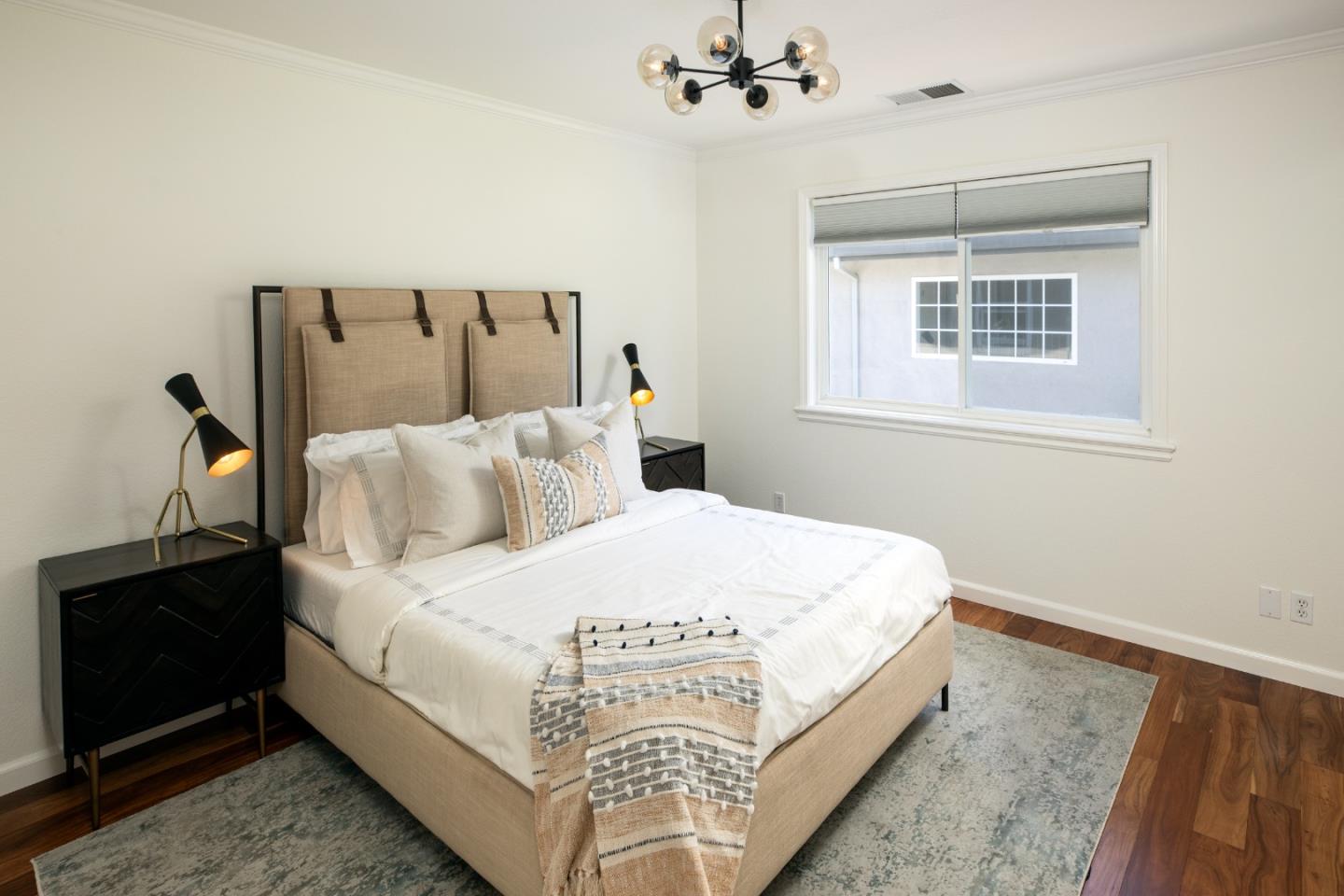 Detail Gallery Image 20 of 31 For 426 8th Ave, Menlo Park,  CA 94025 - 4 Beds | 2/1 Baths
