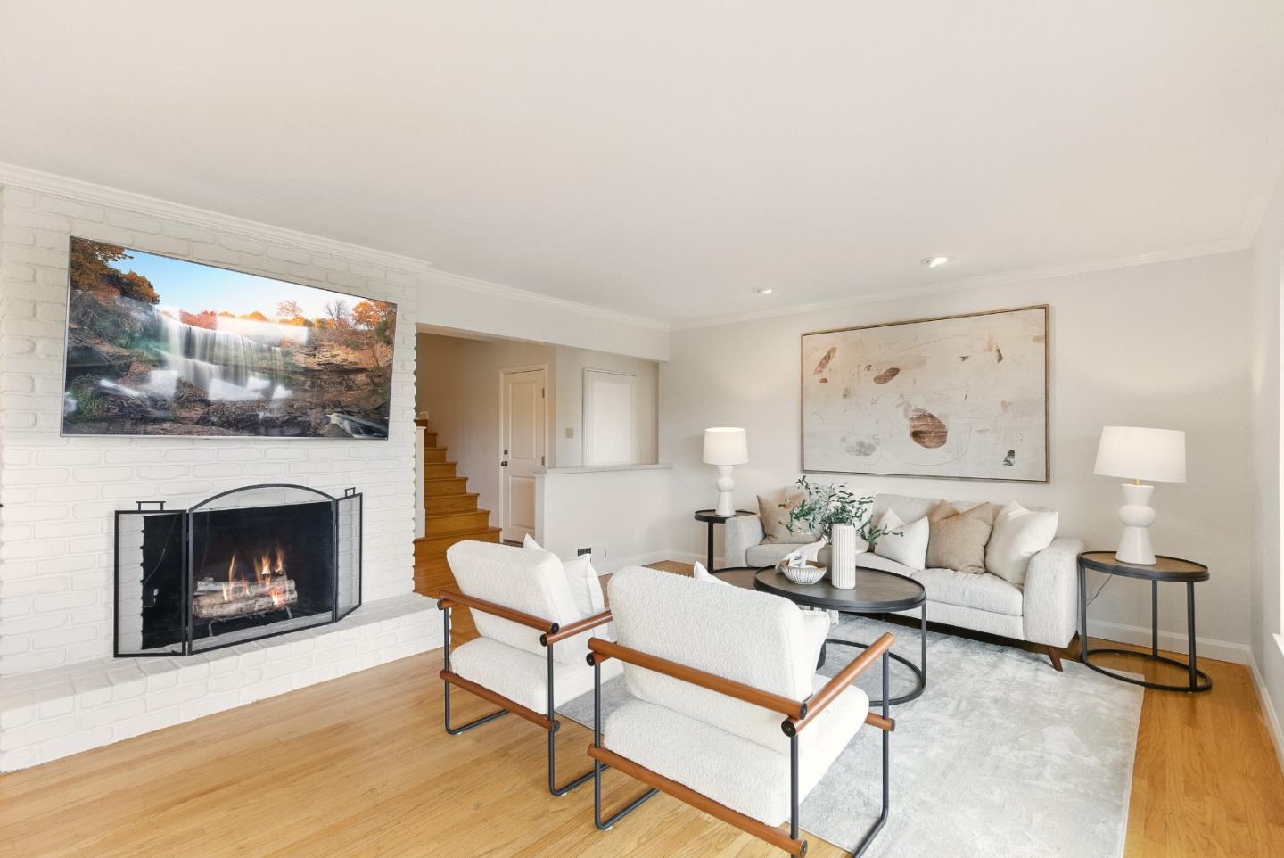 Detail Gallery Image 11 of 47 For 24 Chilton Ave, San Carlos,  CA 94070 - 4 Beds | 2 Baths