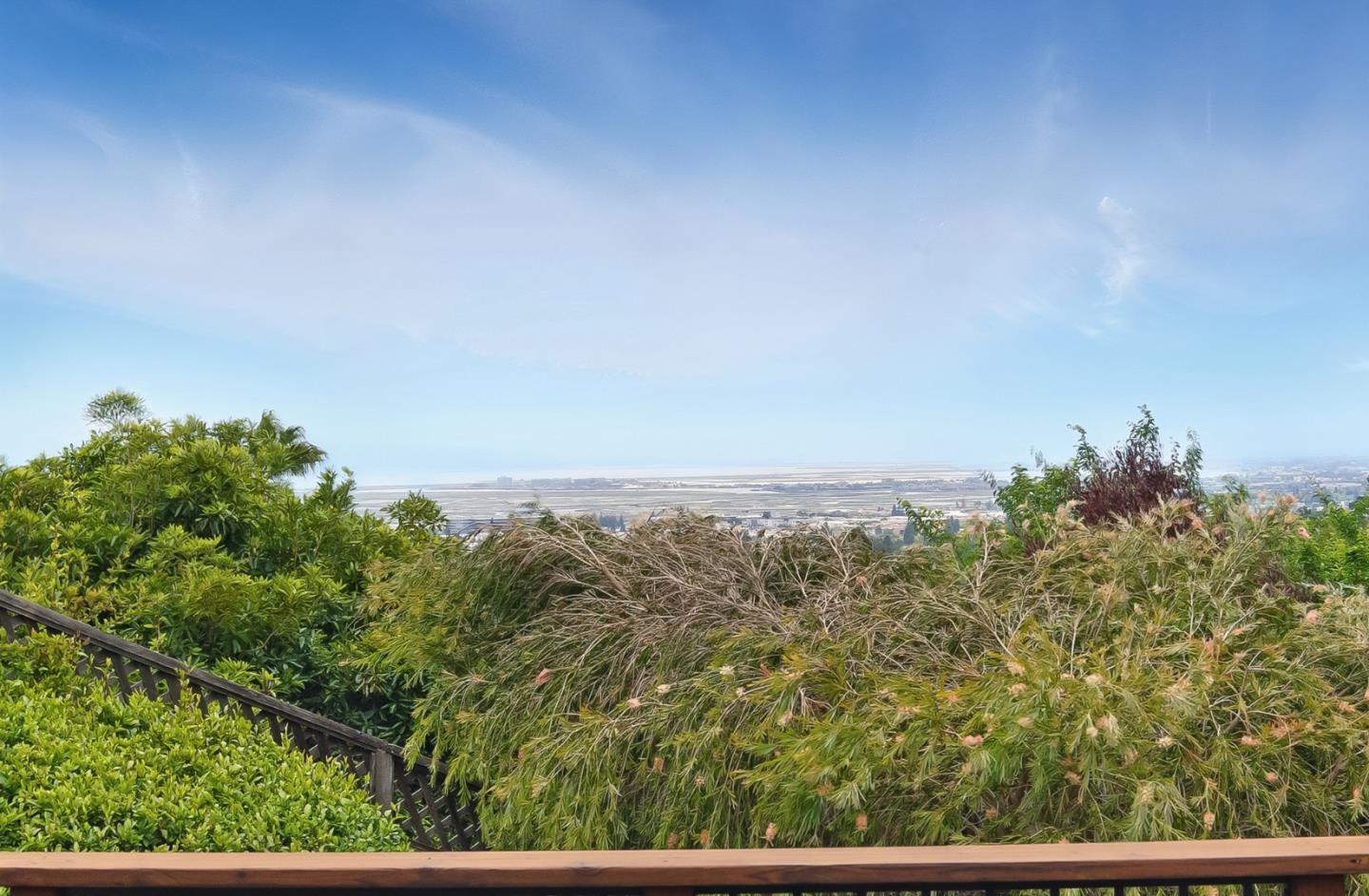 Detail Gallery Image 15 of 47 For 24 Chilton Ave, San Carlos,  CA 94070 - 4 Beds | 2 Baths