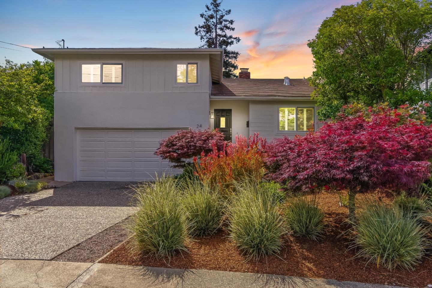 Detail Gallery Image 2 of 47 For 24 Chilton Ave, San Carlos,  CA 94070 - 4 Beds | 2 Baths