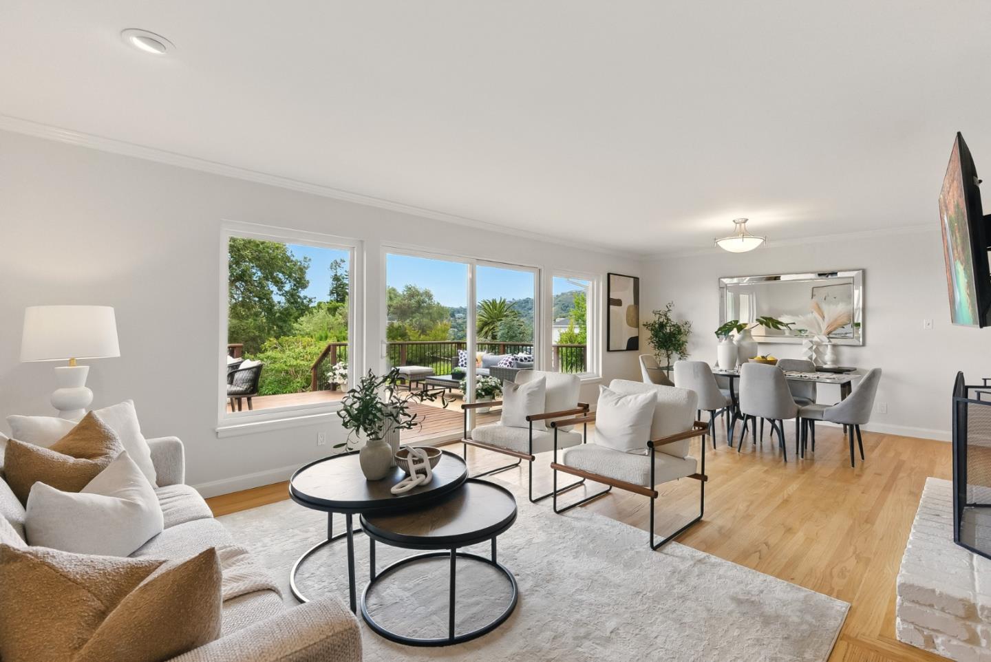 Detail Gallery Image 7 of 47 For 24 Chilton Ave, San Carlos,  CA 94070 - 4 Beds | 2 Baths
