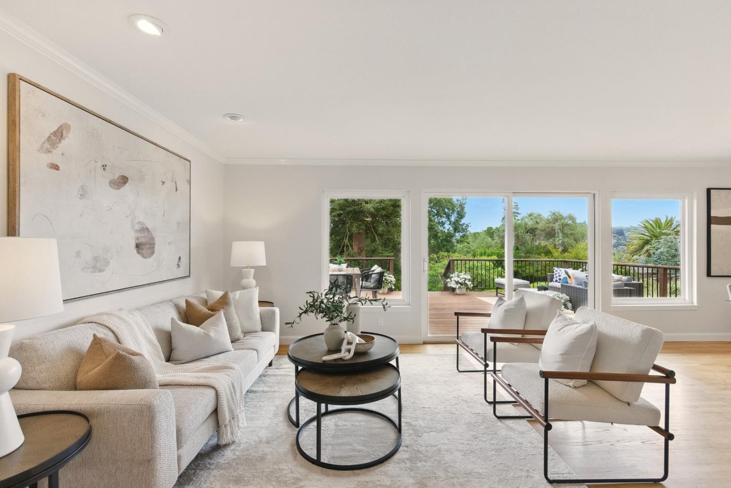 Detail Gallery Image 8 of 47 For 24 Chilton Ave, San Carlos,  CA 94070 - 4 Beds | 2 Baths