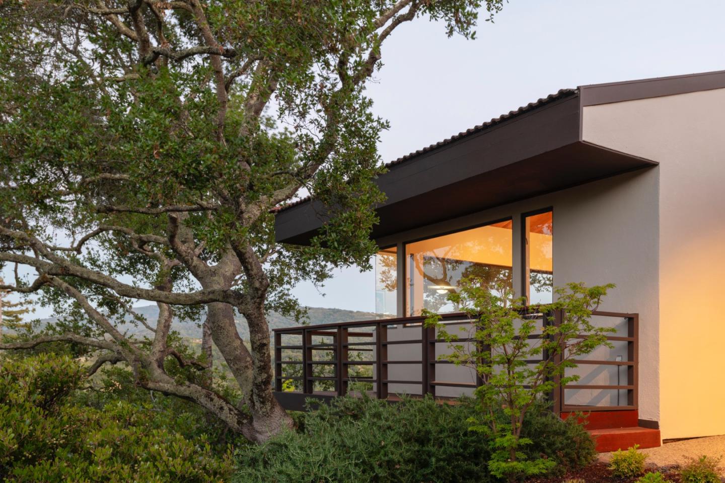 Detail Gallery Image 73 of 81 For 165 Golden Oak Dr, Portola Valley,  CA 94028 - 3 Beds | 2/1 Baths