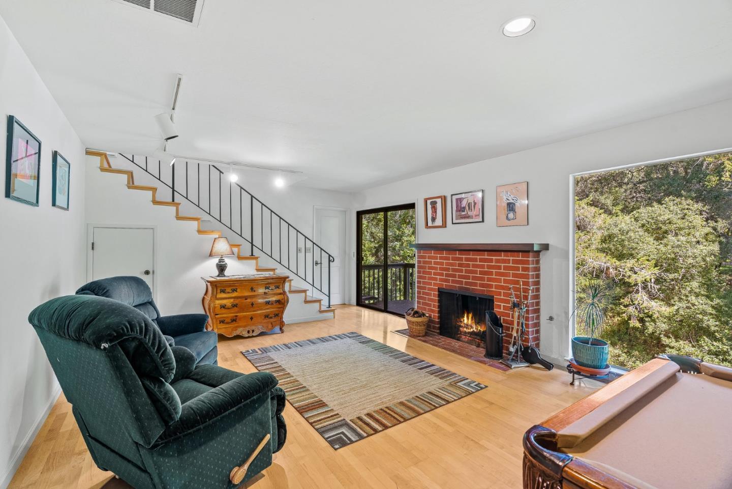 Detail Gallery Image 24 of 52 For 152 Montclair Dr, Santa Cruz,  CA 95060 - 4 Beds | 3 Baths