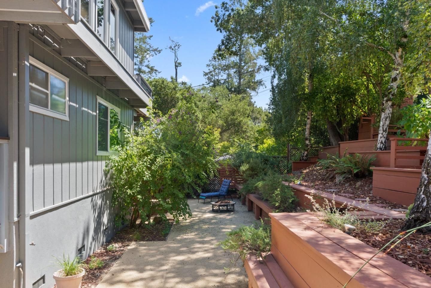 Detail Gallery Image 46 of 52 For 152 Montclair Dr, Santa Cruz,  CA 95060 - 4 Beds | 3 Baths