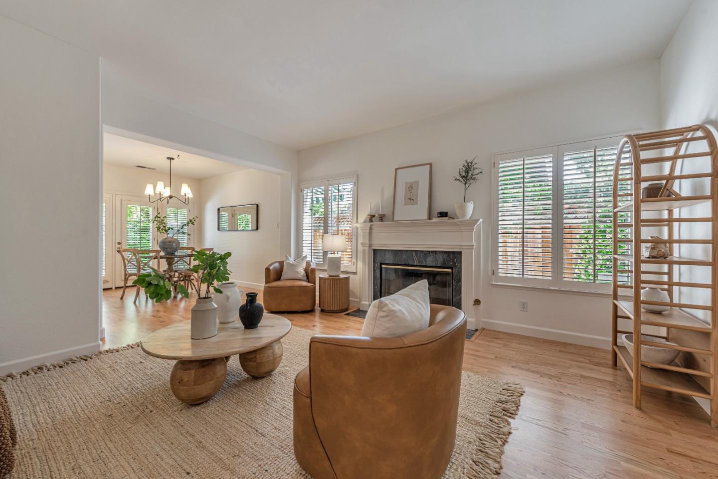 Detail Gallery Image 16 of 58 For 11902 Shasta Spring Ct, Cupertino,  CA 95014 - 3 Beds | 3 Baths