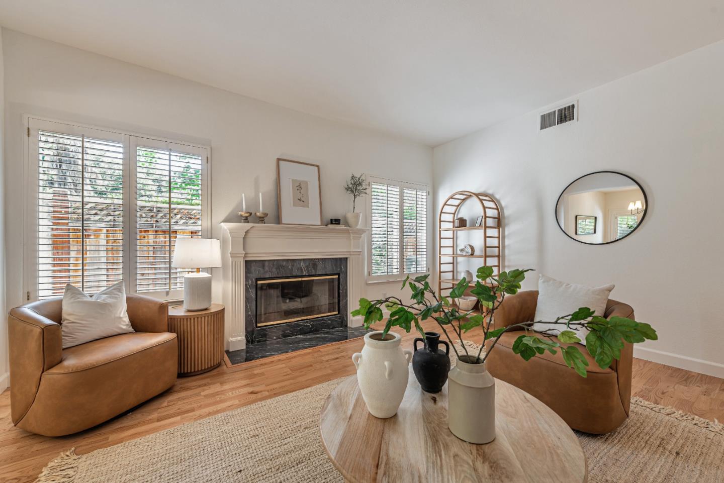 Detail Gallery Image 17 of 58 For 11902 Shasta Spring Ct, Cupertino,  CA 95014 - 3 Beds | 3 Baths
