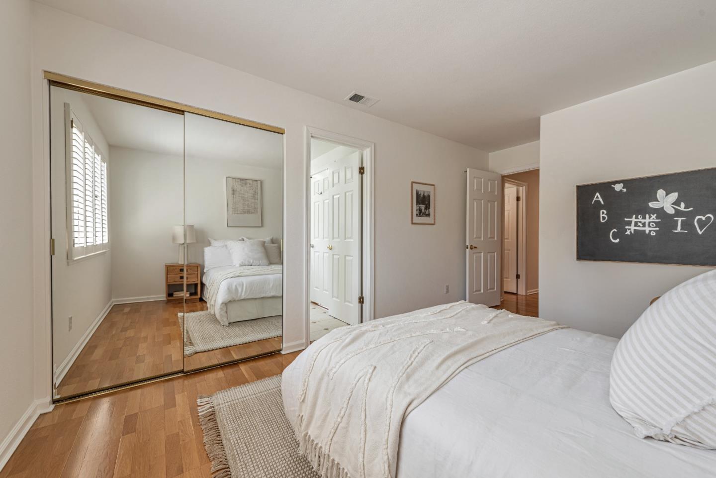 Detail Gallery Image 30 of 58 For 11902 Shasta Spring Ct, Cupertino,  CA 95014 - 3 Beds | 3 Baths