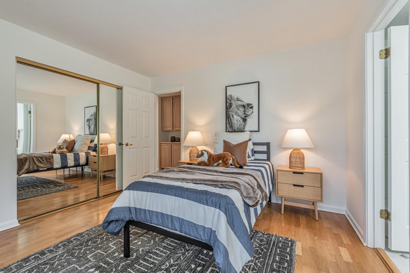 Detail Gallery Image 32 of 58 For 11902 Shasta Spring Ct, Cupertino,  CA 95014 - 3 Beds | 3 Baths