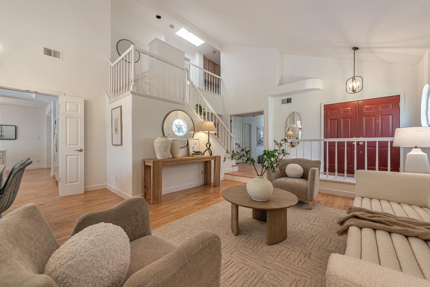 Detail Gallery Image 4 of 58 For 11902 Shasta Spring Ct, Cupertino,  CA 95014 - 3 Beds | 3 Baths