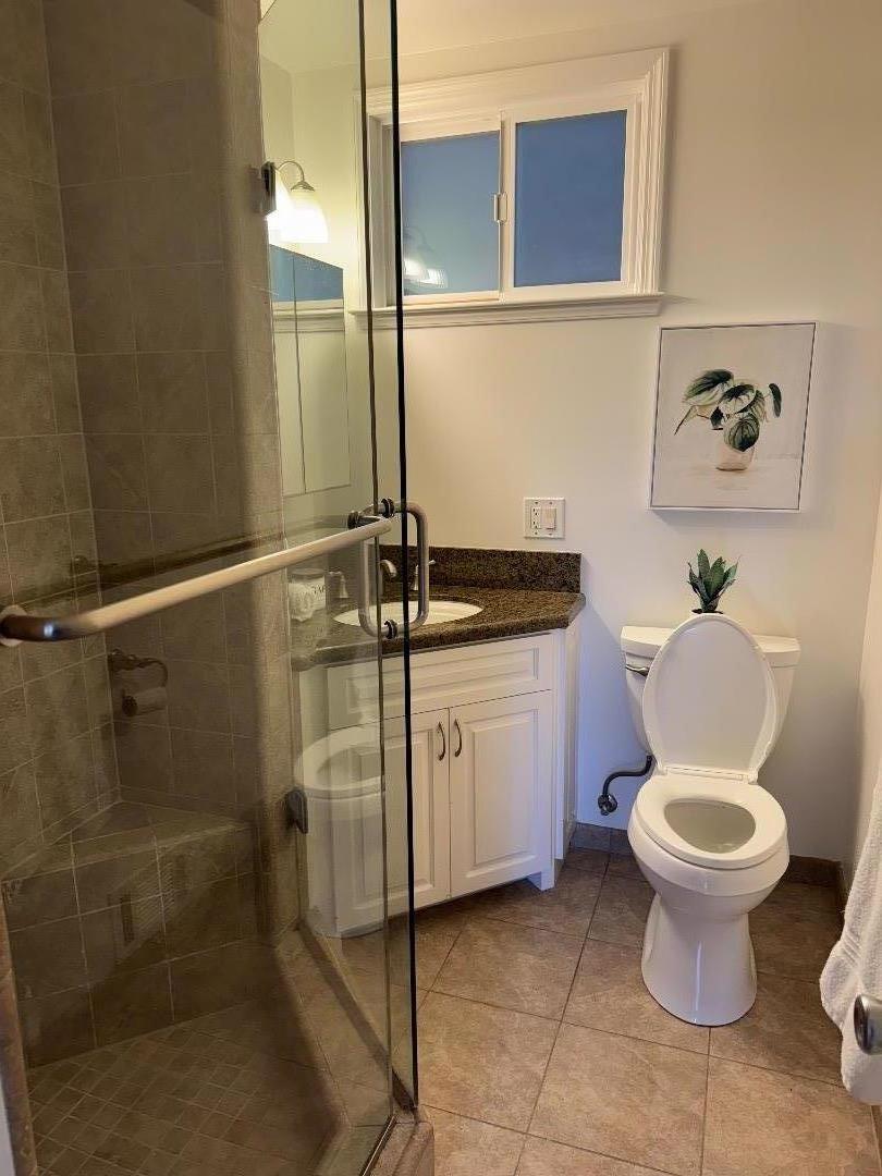 Detail Gallery Image 11 of 14 For 277 Oakview Dr, San Carlos,  CA 94070 - 3 Beds | 2/1 Baths
