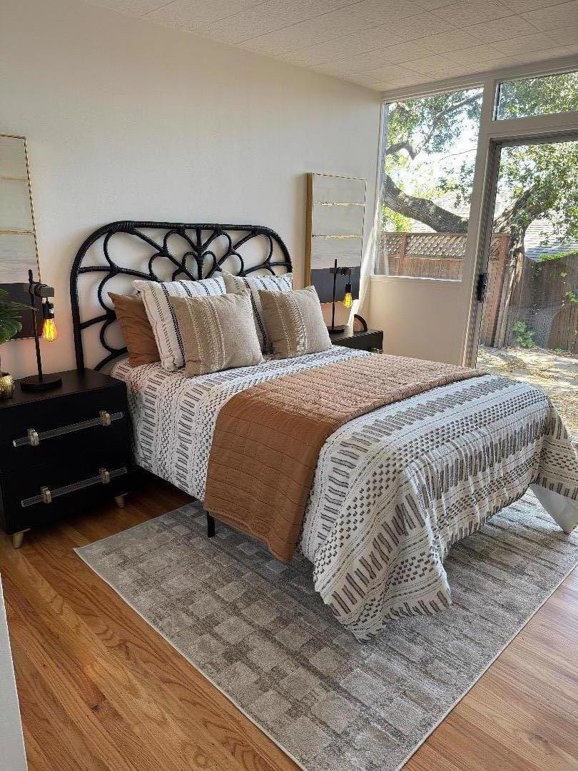 Detail Gallery Image 13 of 14 For 277 Oakview Dr, San Carlos,  CA 94070 - 3 Beds | 2/1 Baths