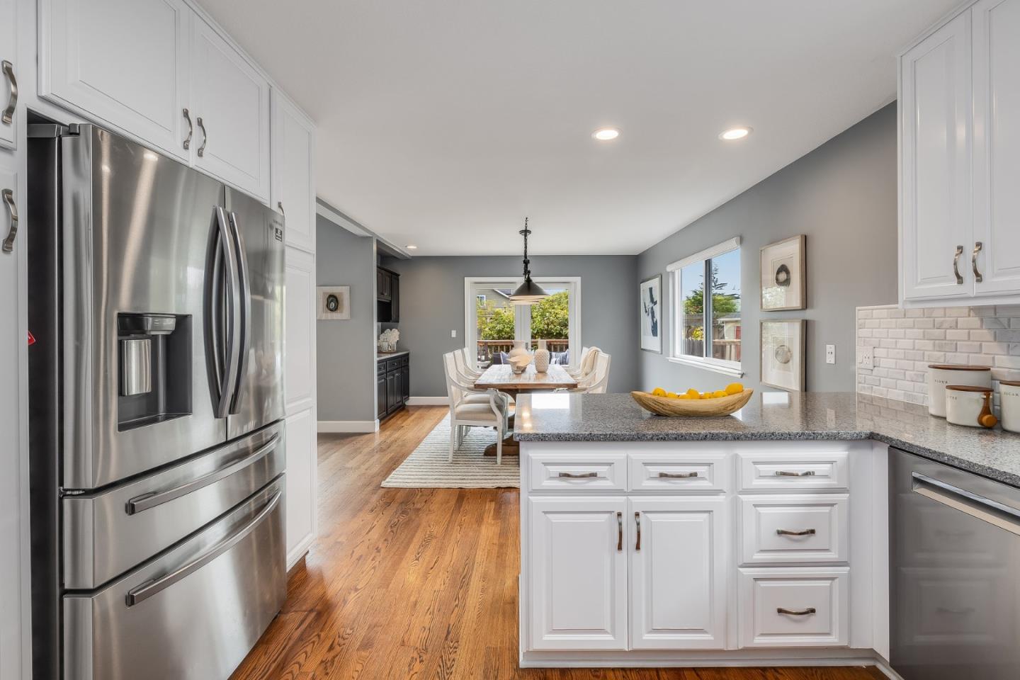 Detail Gallery Image 16 of 51 For 448 Correas St, Half Moon Bay,  CA 94019 - 3 Beds | 3 Baths