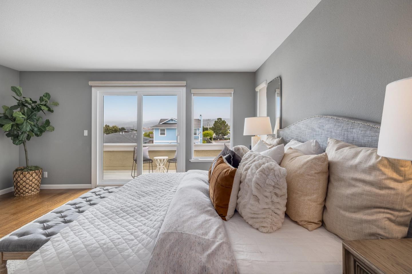 Detail Gallery Image 29 of 51 For 448 Correas St, Half Moon Bay,  CA 94019 - 3 Beds | 3 Baths
