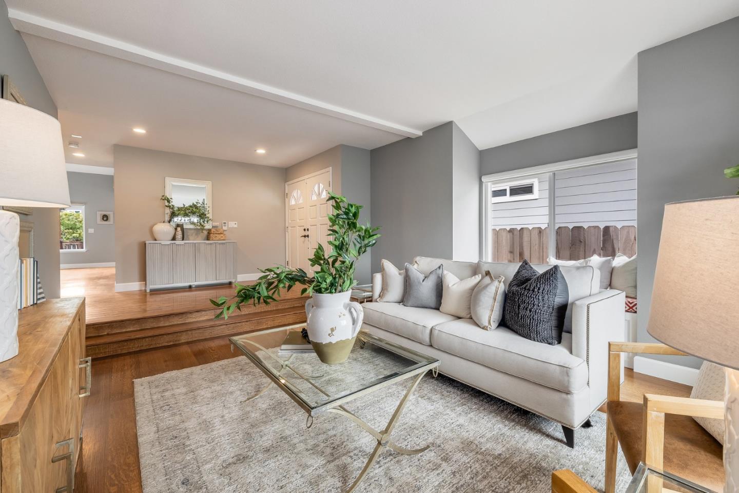 Detail Gallery Image 3 of 51 For 448 Correas St, Half Moon Bay,  CA 94019 - 3 Beds | 3 Baths
